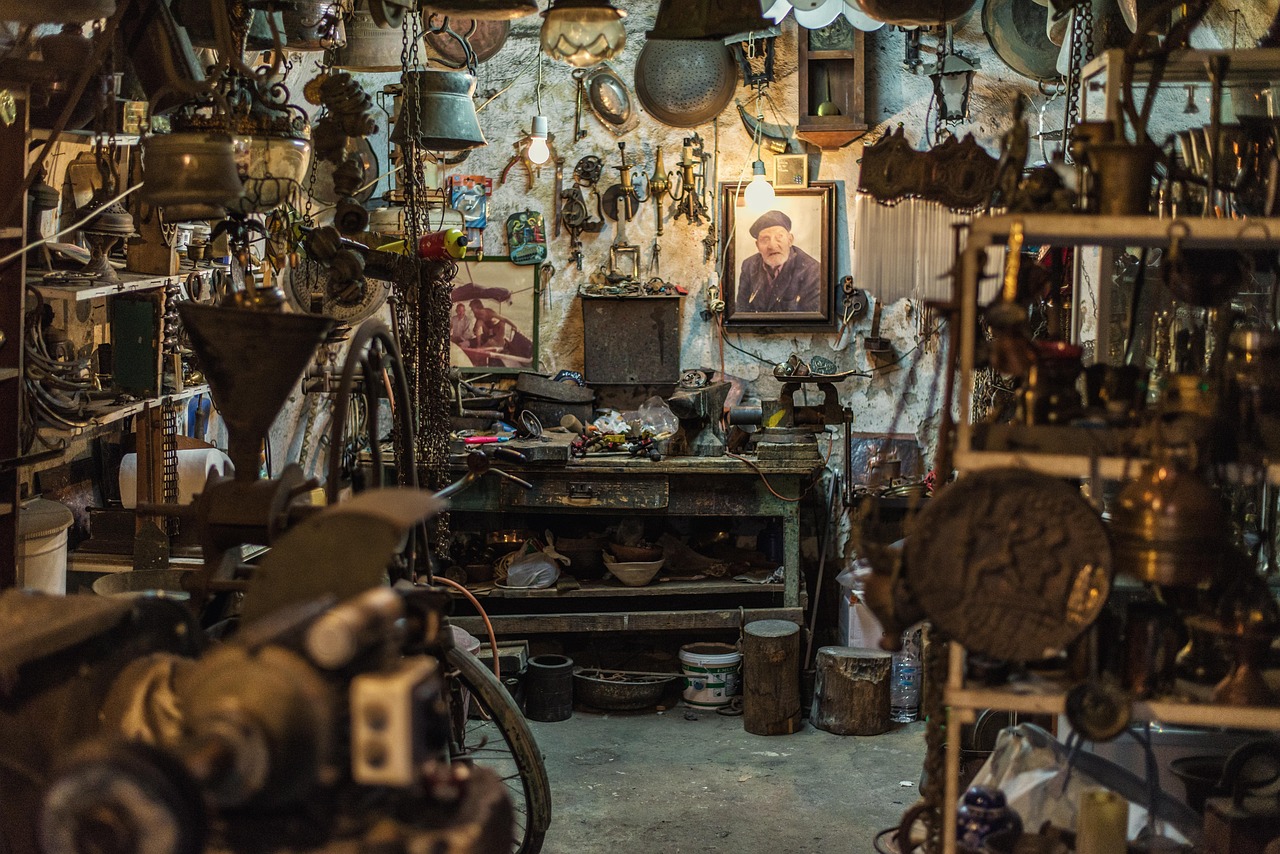 买微信小号:实名制是否会对网络举报造成影响?